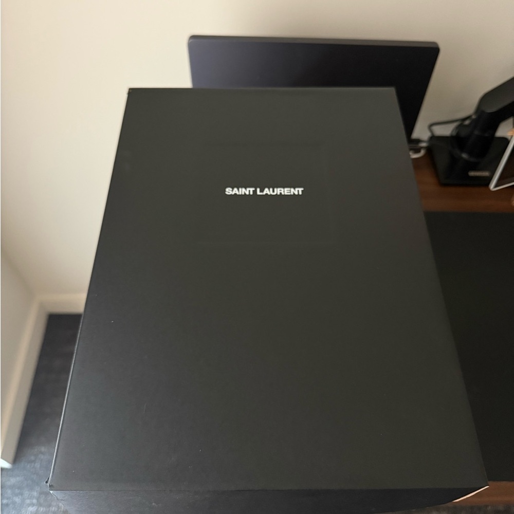 Saint Laurent Paris Brooklyn Andy Low-Top Sneaker - Picture 2 of 7